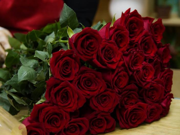 Fleuriste pour un bouquet de roses rouges pour la Saint Valentin proche de Fécamp